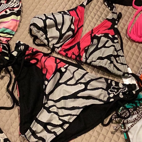 Colorful Bikini Set - Picture 5 of 7